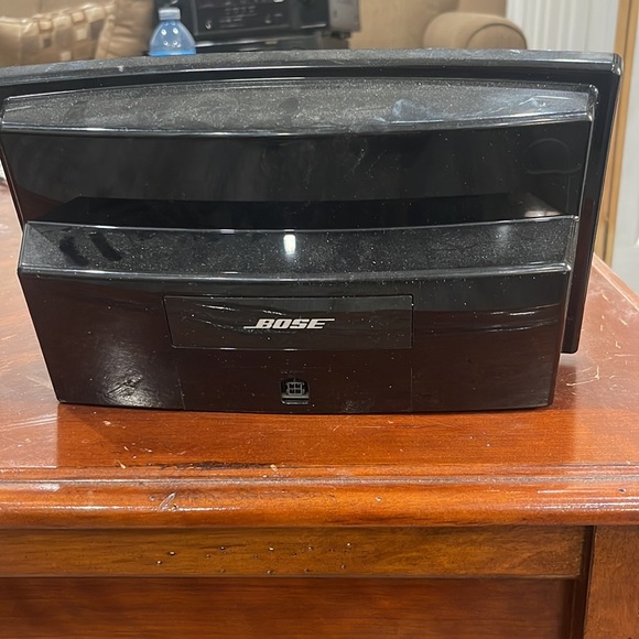 Bose I Pad speaker - Picture 2 of 3
